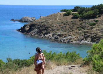 L'Alt Empordà s'uneix per protegir l'Albera marítima