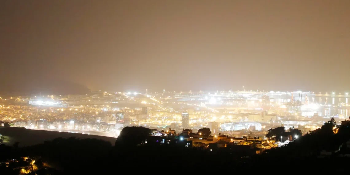 La contaminació lumínica: un perill silenciós per a la natura urbana