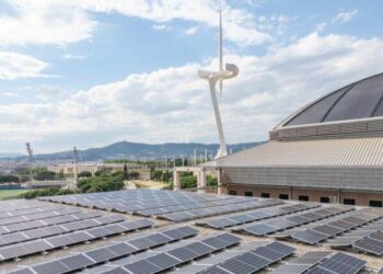 Identificats els millors terrenys per a plaques solars a Barcelona