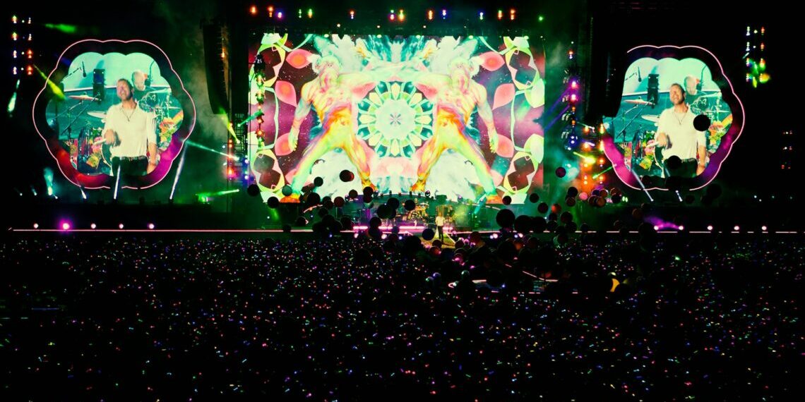 Coldplay primer disc de la his`toria fet amb plàstic reciclat