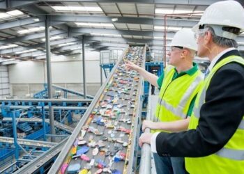 Espanya aposta per l'economia circular en el sector del plàstic.